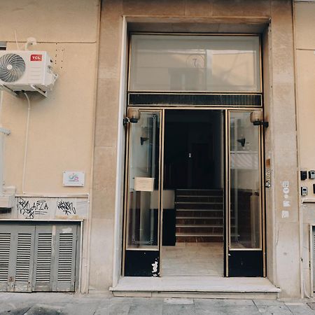 Apollo 2 Bd Jacuzzi Suite Athens Exterior photo